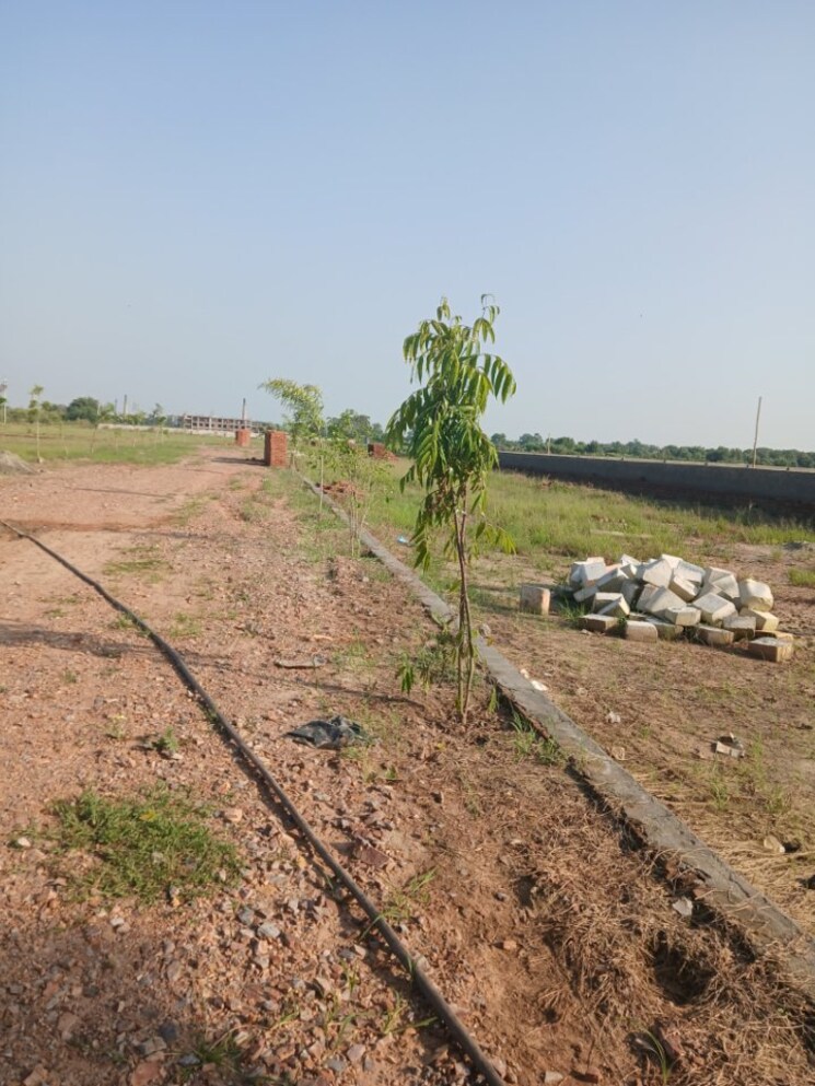 Exterior View, yamuna expressway  100 Sq.Yd. Plot In Yamuna Expressway Greater Noida 9176871