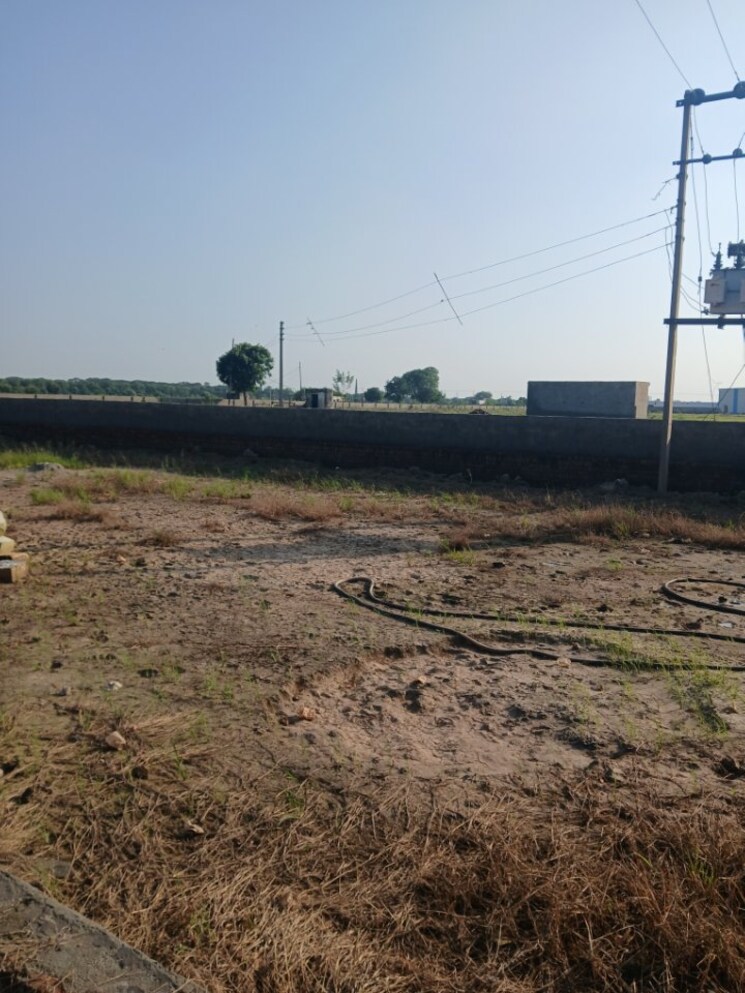 Exterior View, yamuna expressway  100 Sq.Yd. Plot In Yamuna Expressway Greater Noida 9176871