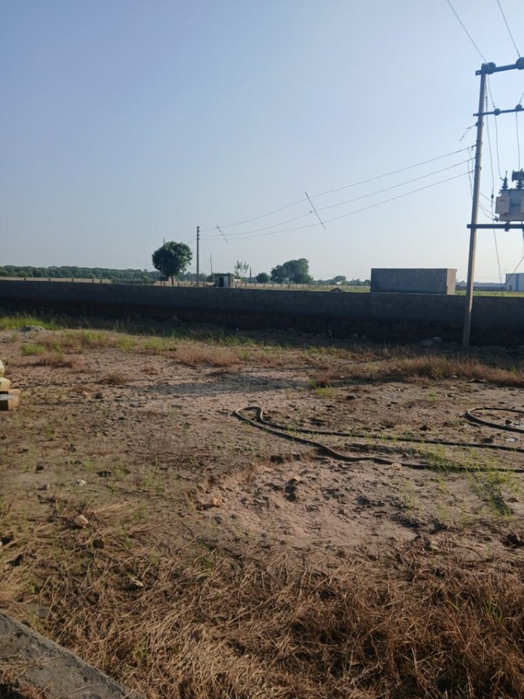 Exterior View, yamuna expressway  100 Sq.Yd. Plot In Yamuna Expressway Greater Noida 9176871