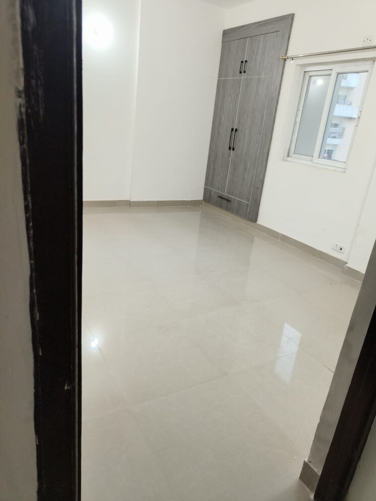 Room, ncr-monarch 3 Bedroom 1810 Sq.Ft. Apartment In Sector 1 Greater Noida Greater Noida 9177385