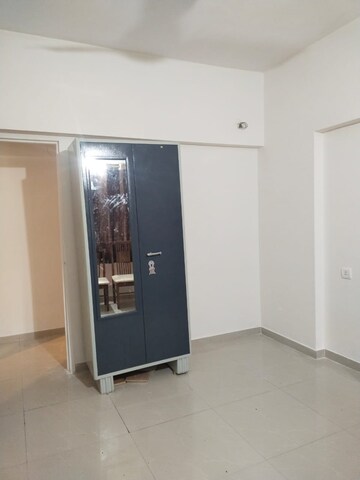 Room in 2 BHK Apartment at Megapolis Smart Homes II-Sunway, Hinjewadi – for Rent