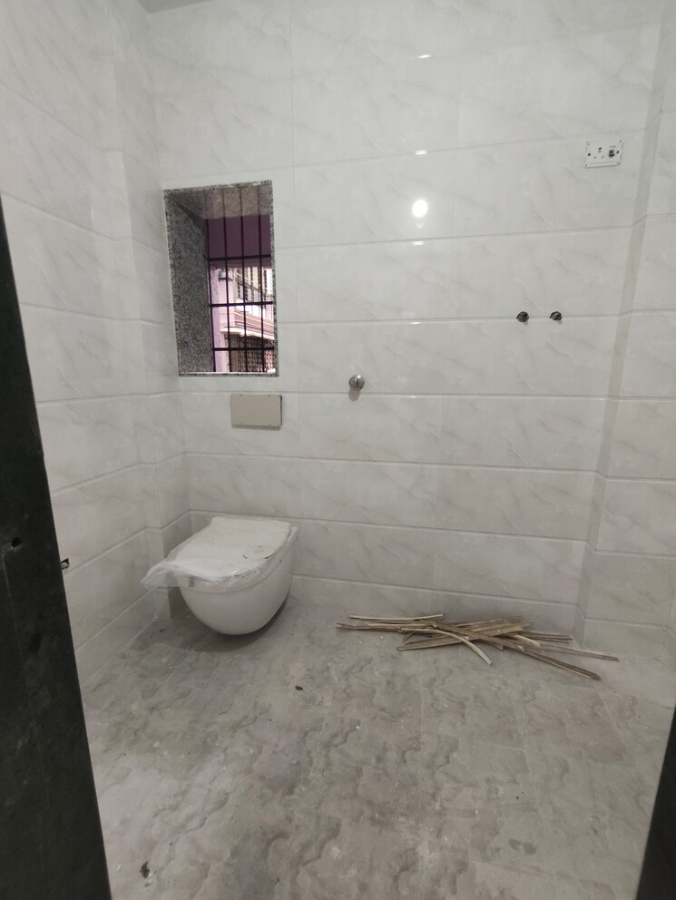 Master Bedroom, vrindavan-society-thane-west 2 Bedroom 770 Sq.Ft. Apartment In Vrindavan Society Thane 9177423