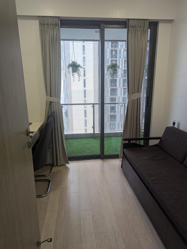 Room, lodha-ncp-commercial-tower-supremus 2 Bedroom 1086 Sq.Ft. Apartment In Wadala Mumbai 9177408