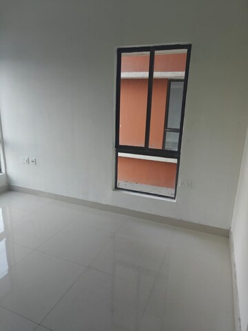 Room in 2 BHK Apartment at DTC Southern Heights, Joka – for Sale