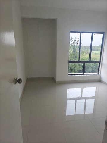 Room in 2 BHK Apartment at DTC Southern Heights, Joka – for Sale