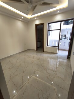 3 BHK + Pooja Room,Servant Room,Study Room,Extra Room Builder Floor For Sale in Green Fields Colony