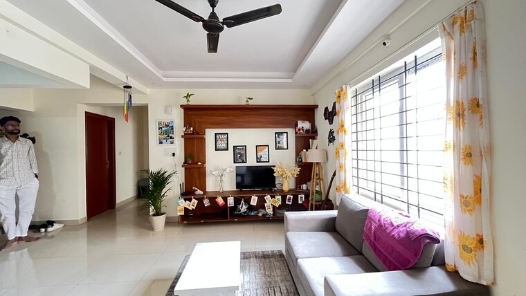 Living Room, hsr layout 3 Bedroom 1200 Sq.Ft. Builder Floor In Hsr Layout Bangalore 9177465