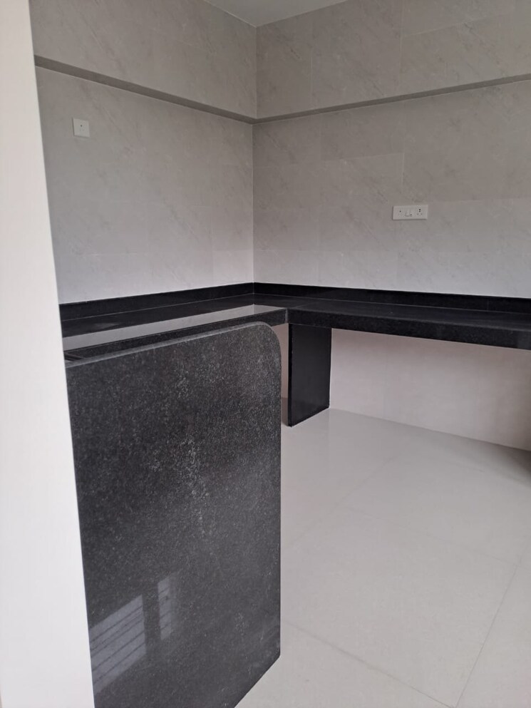 undefined, navi peth 3 Bedroom 1000 Sq.Ft. Apartment In Navi Peth Pune 9177515