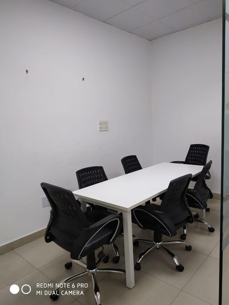 Team Area, vijay nagar Commercial Office Space 1275 Sq.Ft. In Vijay Nagar Indore 9177503