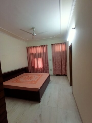 Bedroom in 3 BHK Independent House at Sector 16 – for Rent