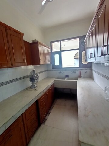 Kitchen in 3 BHK Independent House at Sector 16 – for Rent