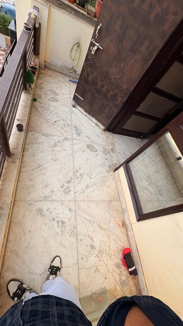 Balcony in 2 BHK Builder Floor at Arzoo Apartment, Sector 51 – for Rent