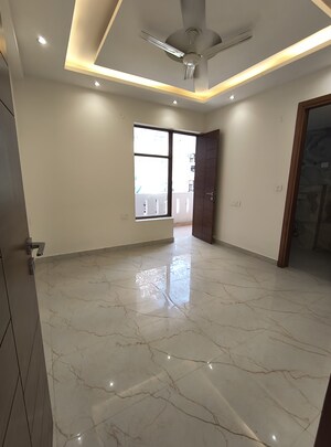 3 BHK Builder Floor For Sale in Green Fields Colony