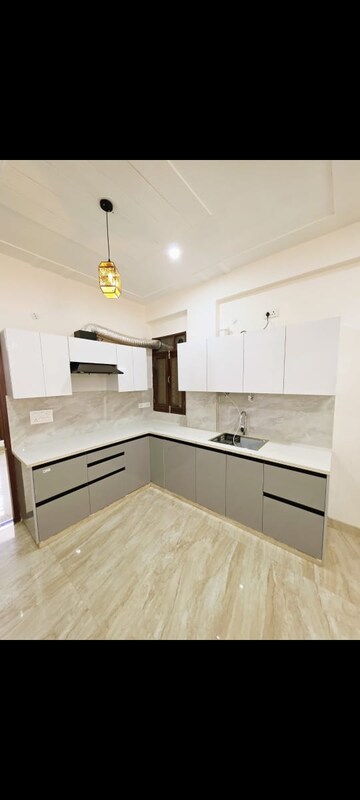Kitchen in 2 BHK Builder Floor at Surendra Avenue 69, Sector 69 – for Rent