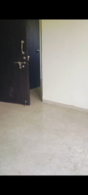 Room in 1 BHK Apartment at Space New Vrindavan, Andheri East – for Sale