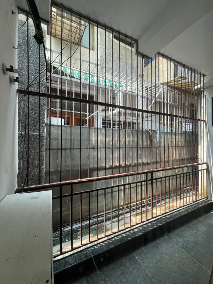 Balcony, dda-rosewood-apartments 3 Bedroom 1600 Sq.Ft. Apartment In Vasant Kunj Delhi 9177630