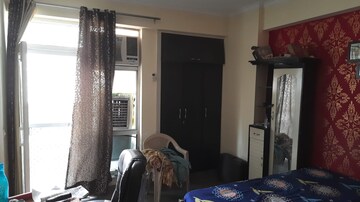 Living Room in 2 BHK Apartment at Gaur City 5th Avenue, Sector 4 Greater Noida – for Rent