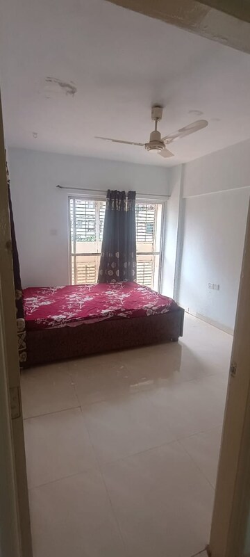 Bedroom in 1 BHK Apartment at Raviraj Gharonda, Pimple Saudagar – for Rent