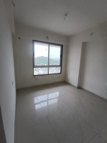 Room in 2 BHK Apartment at Ajmera Crosstown One, Kalyan West – for Rent
