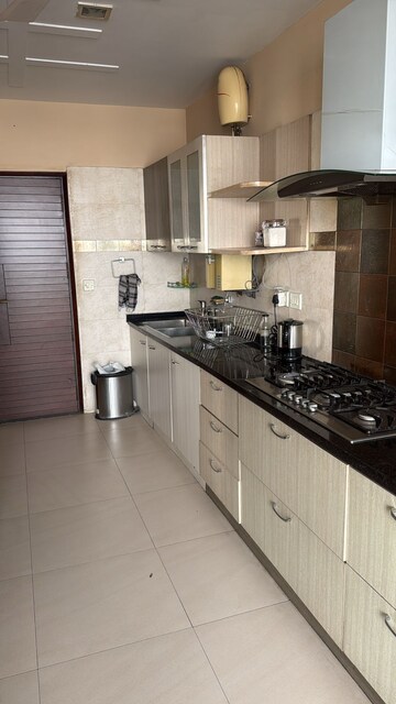 Kitchen in 4 BHK Apartment at DLF Westend Heights, Sector 53 – for Rent