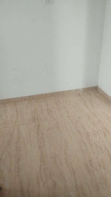 Room in 2 BHK Apartment at VTP Leonara, Mahalunge – for Rent
