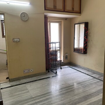 Room in 2 BHK Apartment at Shatabdi Vihar, Sector 52 – for Rent