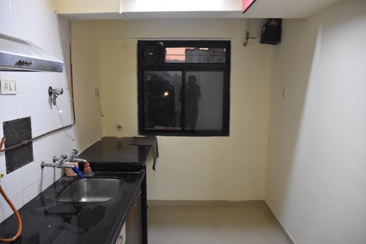 Kitchen, puranik-city 2 Bedroom 500 Sq.Ft. Apartment In Kasarvadavali Thane 9177707