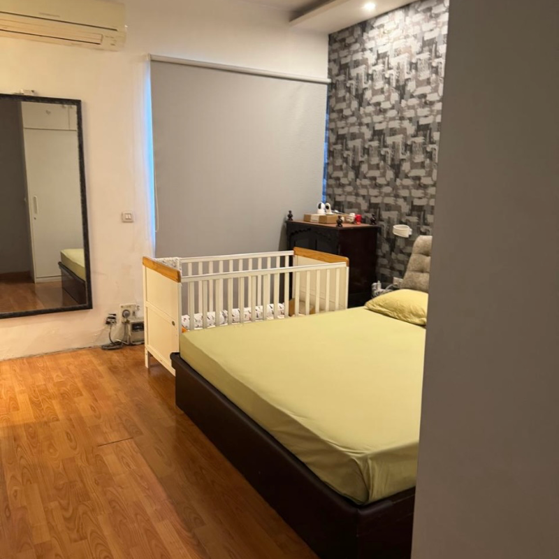 3 BHK + Servant Room Apartment For Rent in Unitech Uniworld Gardens