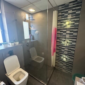 Attached Bathroom in 3 BHK Apartment at Unitech Uniworld Gardens, Islampur – for Rent