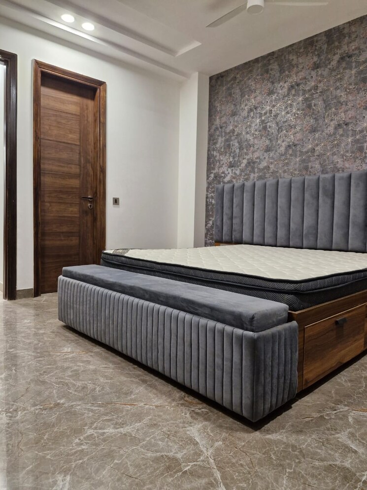 Bedroom, gupta-awas 3 Bedroom 2100 Sq.Ft. Builder Floor In Sector 43 Gurgaon 9177738