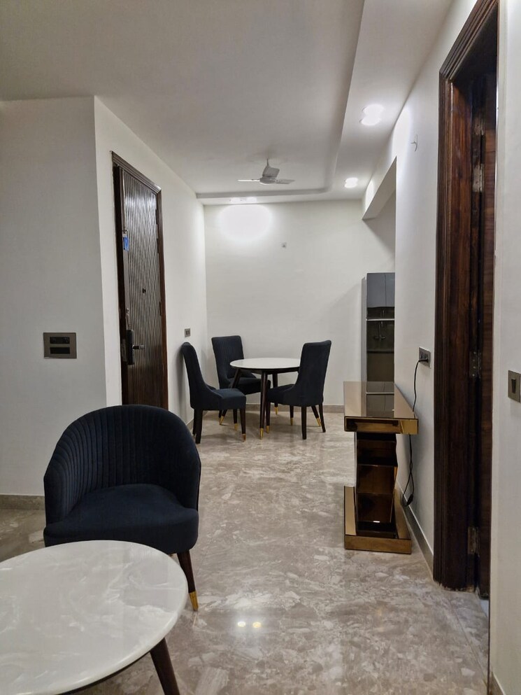 Team Area, gupta-awas 3 Bedroom 2100 Sq.Ft. Builder Floor In Sector 43 Gurgaon 9177738