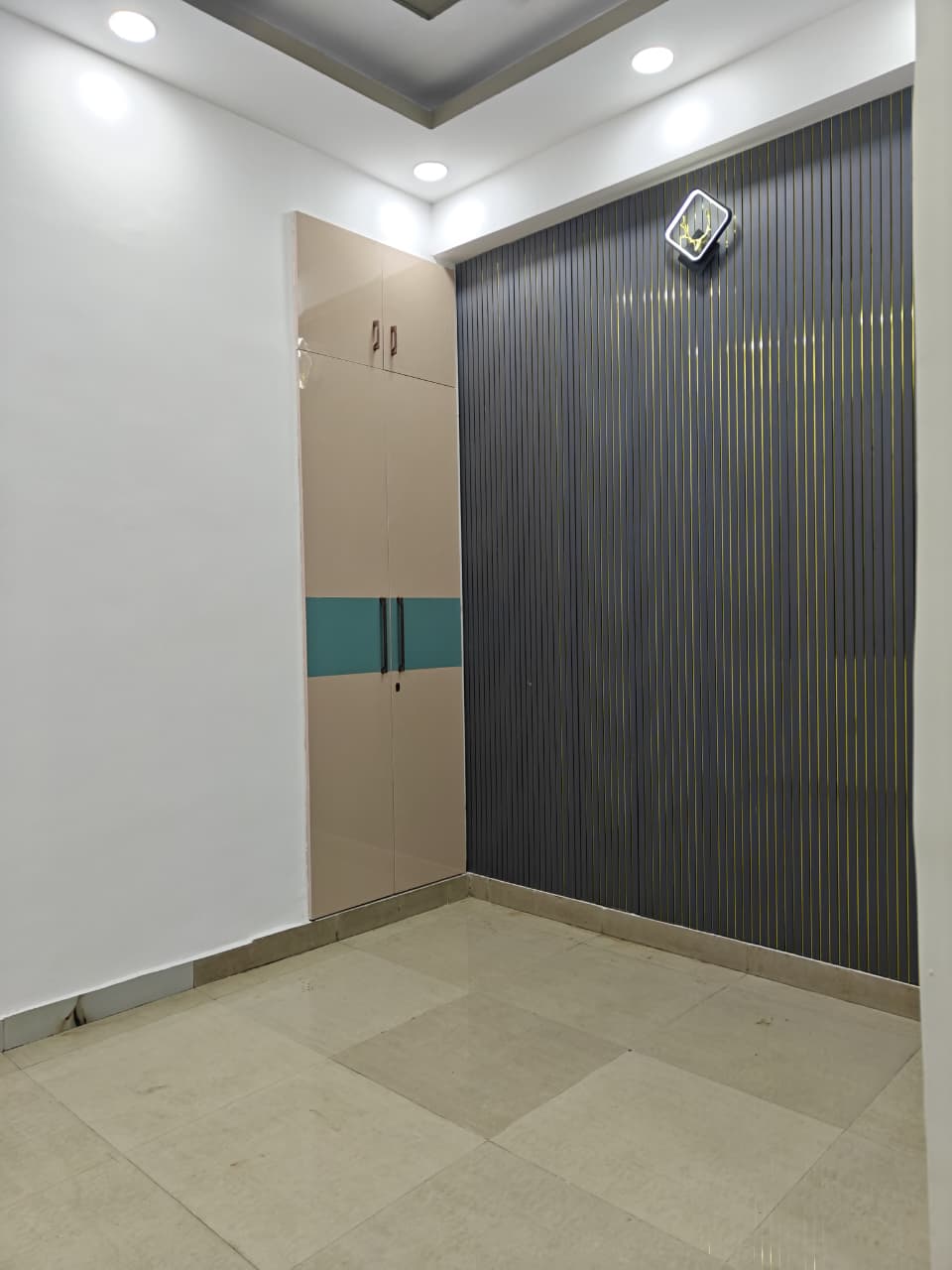 2 BHK Apartment For Sale in Bulland Heights