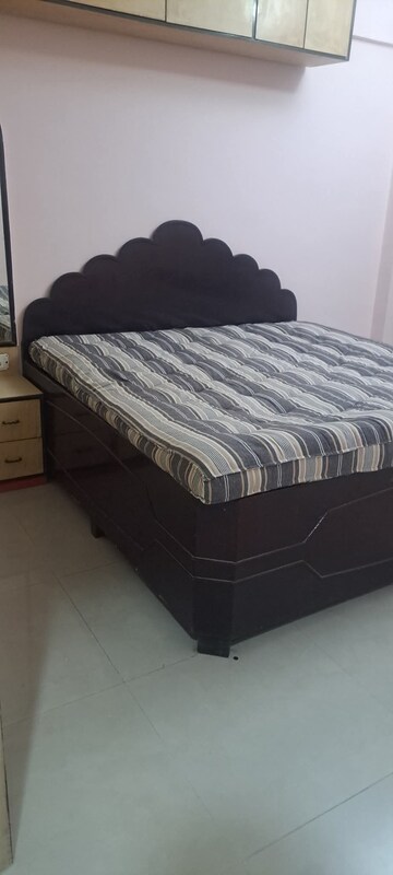 Bedroom in 2 BHK Apartment at Rose Apartments Marol, Marol – for Rent