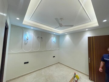 Furnished Amenities in 4 BHK Builder Floor at Aradhya Homes, Sector 67a – for Rent
