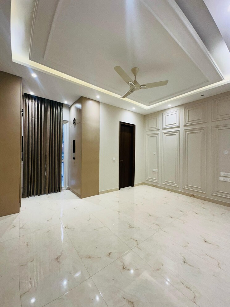 Room, aradhya-homes 4 Bedroom 2700 Sq.Ft. Builder Floor In Sector 67a Gurgaon 9177872