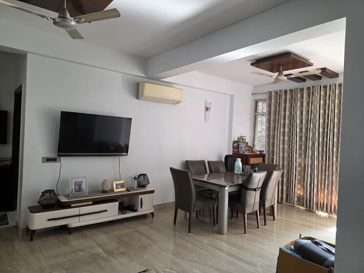 undefined, dlf-silver-oaks 3 Bedroom 1600 Sq.Ft. Apartment In Sector 26 Gurgaon 9177763