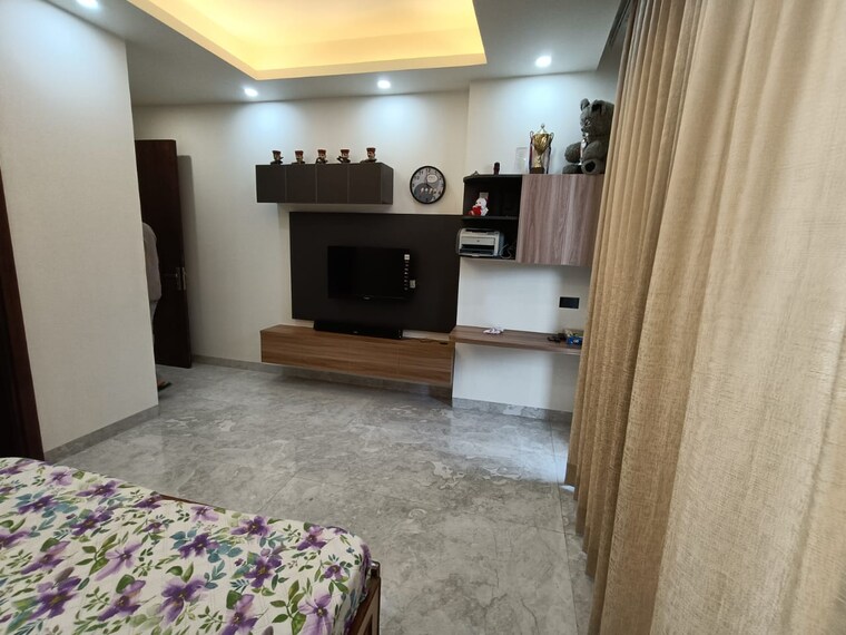 Room, dlf phase i 6+ Bedroom 4500 Sq.Ft. Villa In Dlf Phase I Gurgaon 9177793