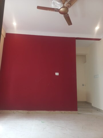 Room in 1 BHK Builder Floor at Ejipura – for Rent
