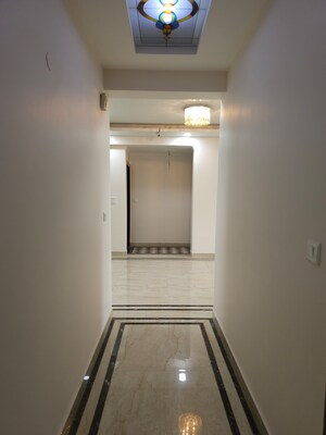 Room in 3 BHK Apartment at Sector 22 Dwarka – for Sale