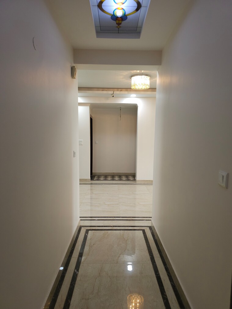 Room, sector 22 dwarka 3 Bedroom 1650 Sq.Ft. Apartment In Sector 22 Dwarka Delhi 9178005