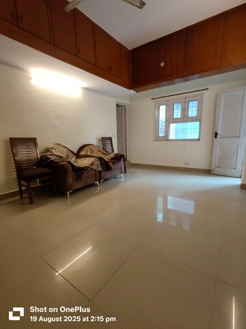 Living Room in 2 BHK Builder Floor at Saket – for Rent