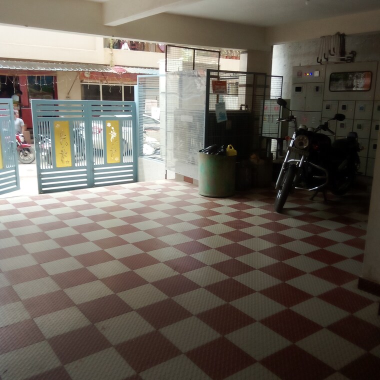  Parking, ejipura 1 Bedroom 600 Sq.Ft. Builder Floor In Ejipura Bangalore 9177892