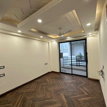 Room in 4 BHK Apartment at Adani Samsara Vilasa, Sector 63 – for Rent
