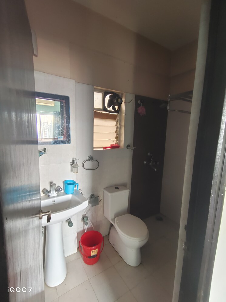 Bathroom, greenfield-city 3 Bedroom 1062 Sq.Ft. Apartment In Maheshtala Kolkata 9177905