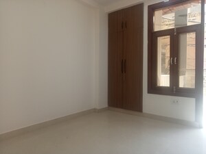 Room in 3 BHK Builder Floor at Mahavir Enclave 1 – for Sale