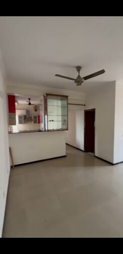 2 BHK Apartment For Sale in Amrapali Empire