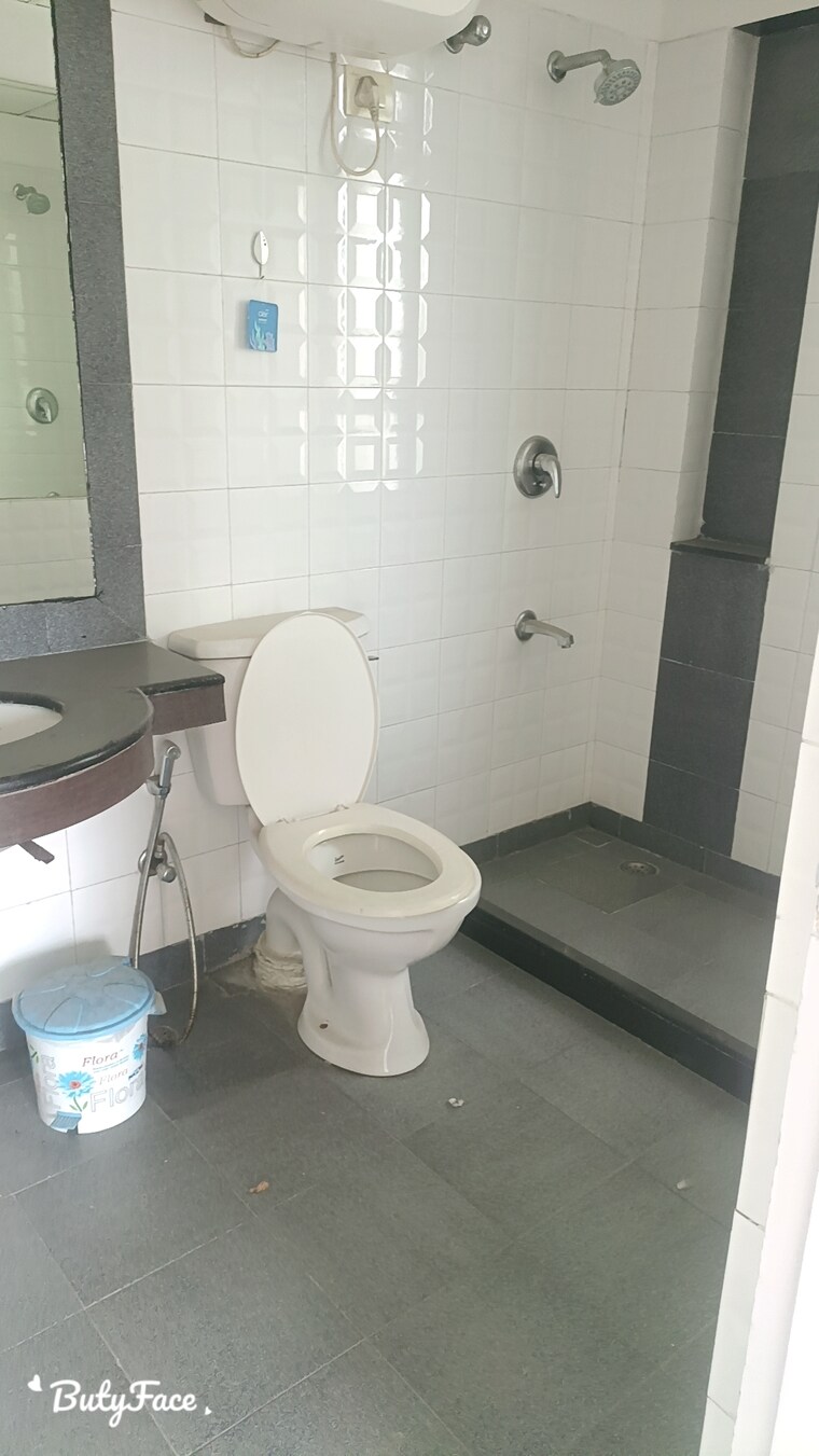 Bathroom, bestech-park-view-city-1 3 Bedroom 1759 Sq.Ft. Apartment In Sector 48 Gurgaon 9178024