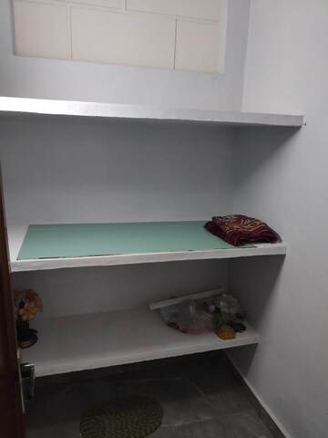 Furnished Amenities in 2 BHK Builder Floor at East Of Kailash – for Rent