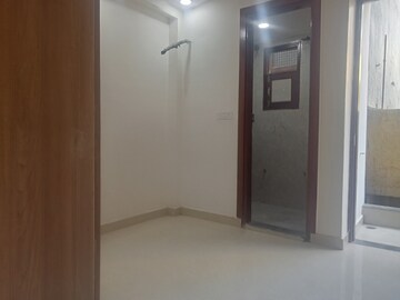 Room in 2 BHK Builder Floor at Mahavir Enclave 1 – for Sale