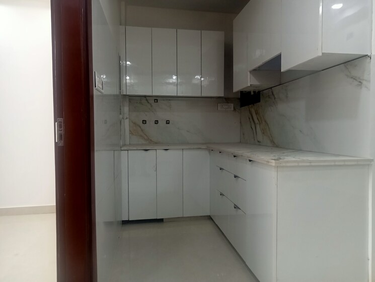 Kitchen, mahavir enclave 1 2 Bedroom 580 Sq.Ft. Builder Floor In Mahavir Enclave 1 Delhi 9178045